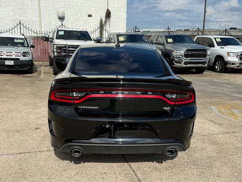 Used 2023 Dodge Charger R/T RWD image 5