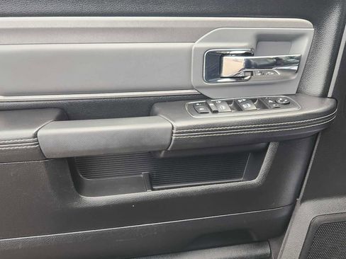 Used 2018 RAM 2500 Power Wagon w/ Leather & Luxury Group image 6