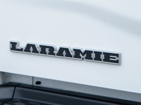 Used 2022 RAM 2500 Laramie AWD/4WD image 46