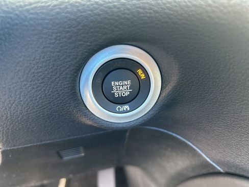 New 2026 Chrysler Pacifica Limited w/ S Appearance Package image 44