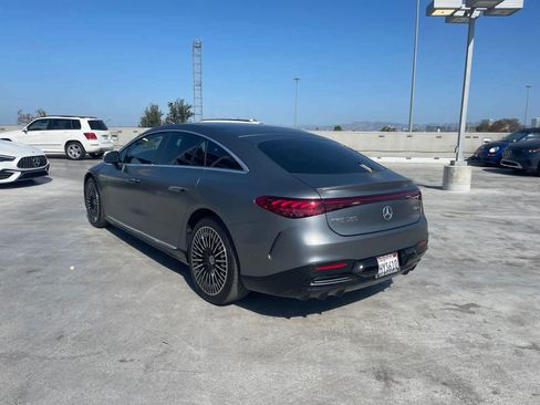 Used 2023 Mercedes-Benz EQS 580 4MATIC Sedan image 4