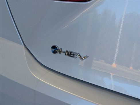 Certified 2025 Toyota Camry XSE FWD image 8