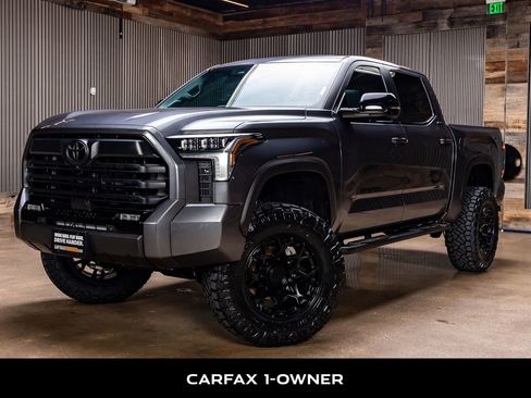 Used 2026 Toyota Tundra Limited AWD/4WD image 5
