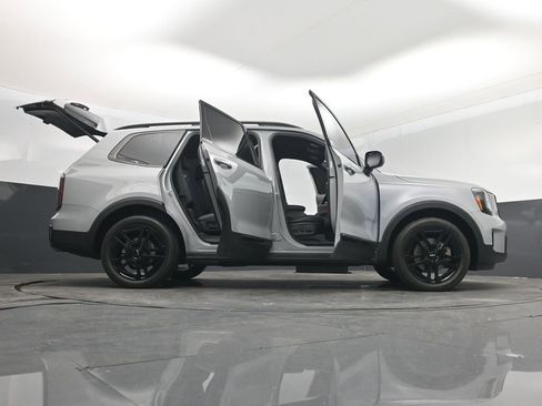 Certified 2024 Kia Telluride EX X-Line AWD/4WD image 7