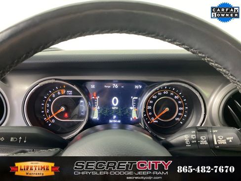 Used 2022 Jeep Wrangler Unlimited Sport image 16