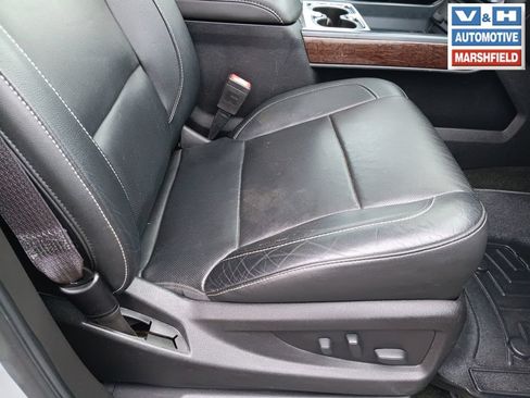 Used 2017 GMC Sierra 1500 SLT AWD/4WD image 19