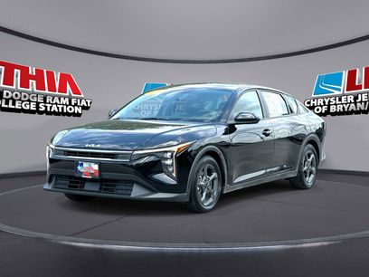 Used 2025 Kia K4 LXS