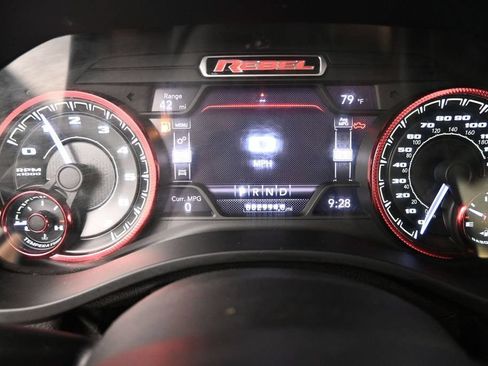 Used 2020 RAM 1500 Rebel AWD/4WD image 22