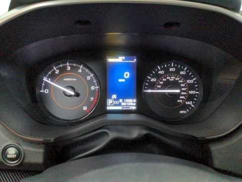 Used 2021 Subaru Crosstrek 2.0i Premium w/ Moonroof Package AWD/4WD image 16