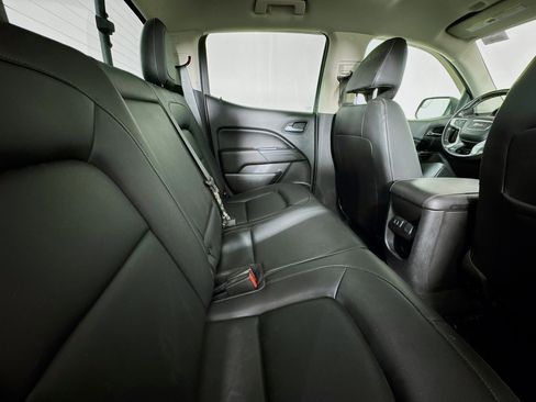 Used 2016 GMC Canyon SLT image 25