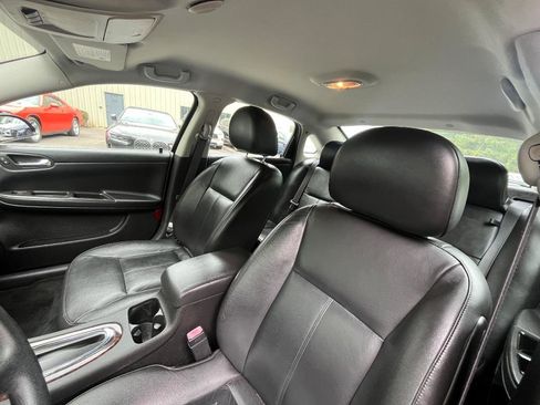 Used 2016 Chevrolet Impala LTZ FWD image 16