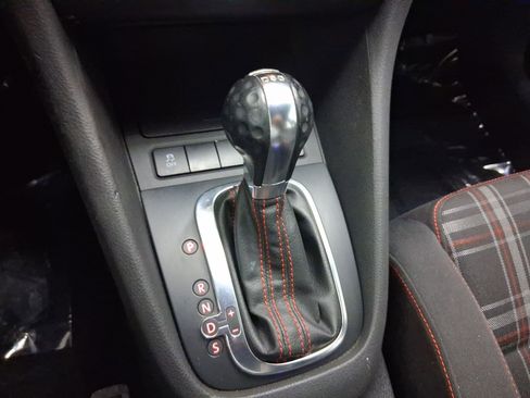 Used 2013 Volkswagen Golf 4-Door image 14