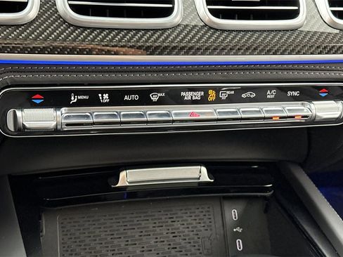 Used 2025 Mercedes-Benz GLE 53 AMG 4MATIC Coupe image 23