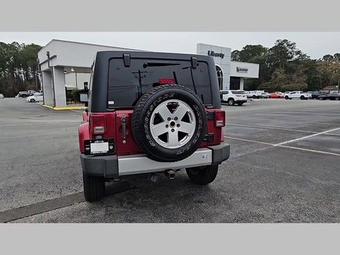 Used 2011 Jeep Wrangler Unlimited Sahara w/ Dual Top Group image 30