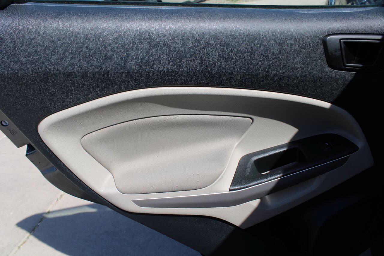 Used 2020 Ford EcoSport S FWD image 15