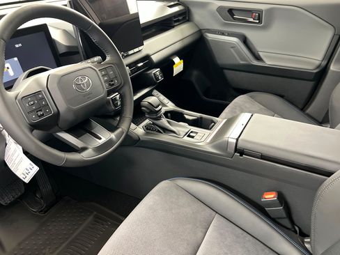 New 2026 Toyota RAV4 XSE AWD/4WD image 15