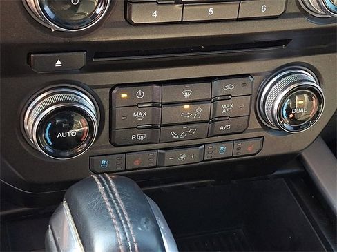 Used 2018 Ford F150 Platinum w/ Equipment Group 701A Luxury image 16