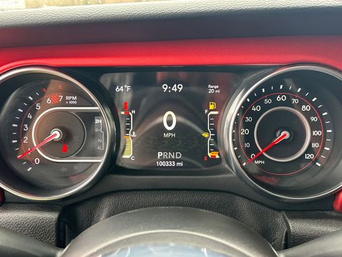 Used 2021 Jeep Wrangler Unlimited Rubicon AWD/4WD image 27