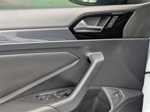 Used 2019 Volkswagen Jetta GLI image 10