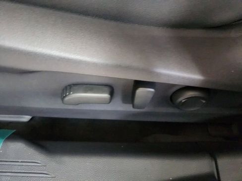 New 2025 Subaru Forester Premium image 17