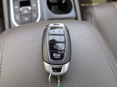 Used 2020 Hyundai Santa Fe Limited FWD image 32