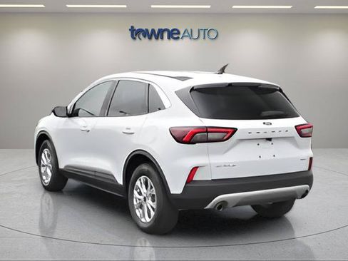 Used 2023 Ford Escape Active w/ Tech Pack #1 AWD/4WD image 5