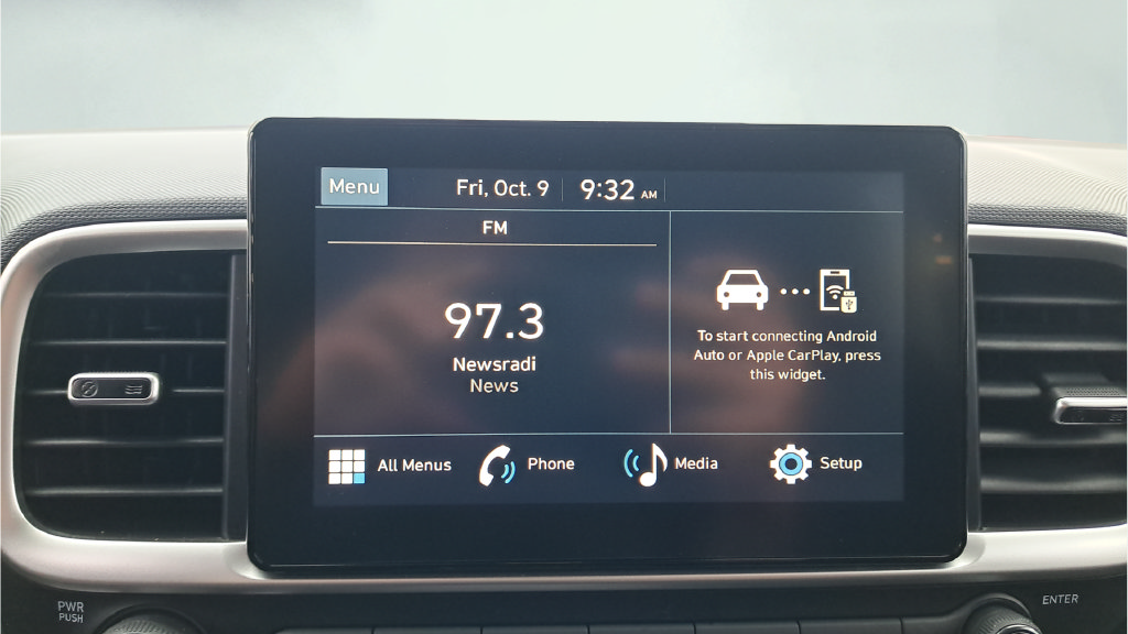 Used 2026 Hyundai Venue SE FWD image 32