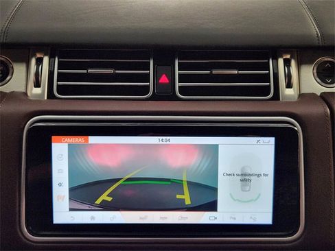 Used 2019 Land Rover Range Rover LWB SV Autobiography image 17