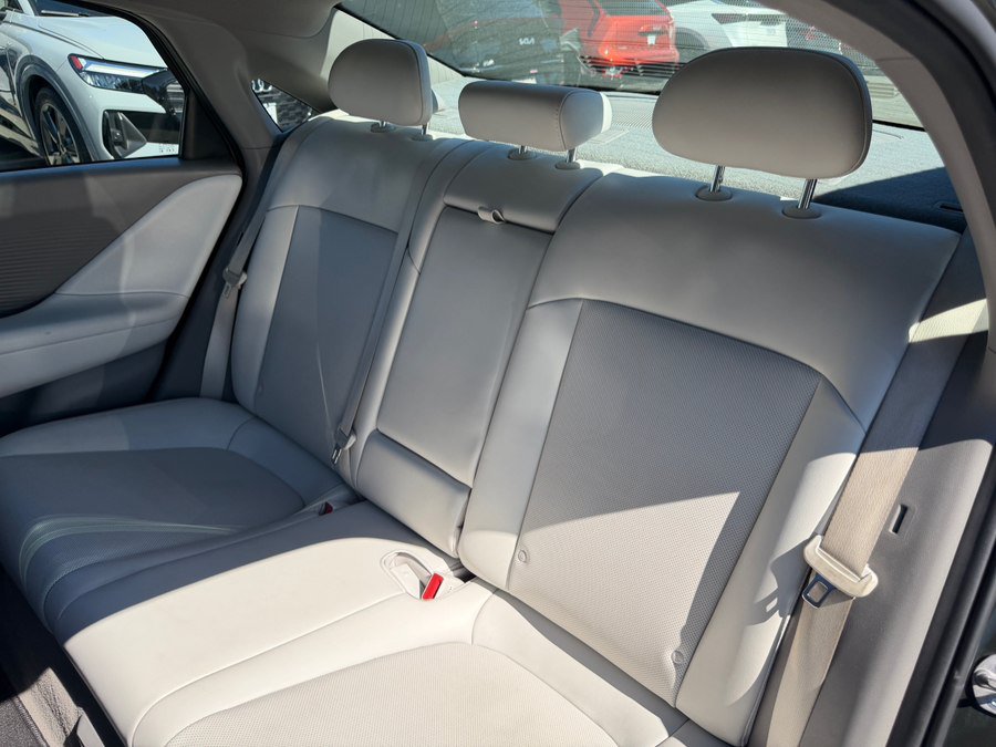 Used 2023 Hyundai Ioniq 6 Limited w/ Cargo Package RWD image 42