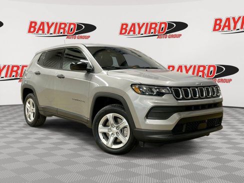 Used 2023 Jeep Compass Sport AWD/4WD image 1