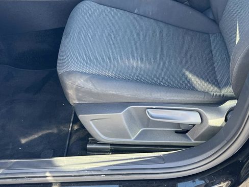 Used 2019 Volkswagen Jetta S w/ Driver Assistance Package image 17