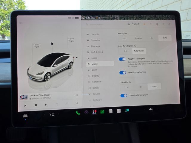 Used 2022 Tesla Model 3 Standard Range RWD image 38