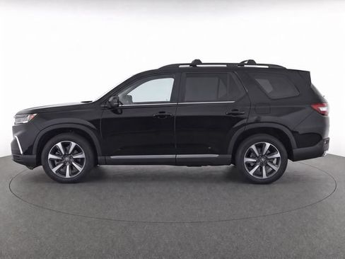 Used 2023 Honda Pilot Elite image 6