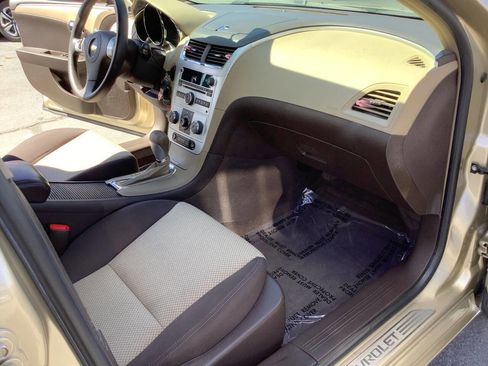 Used 2008 Chevrolet Malibu LS image 36