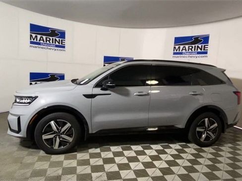 Used 2022 Kia Sorento EX image 7