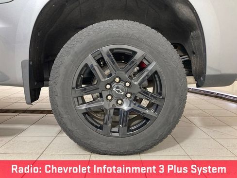 Used 2022 Chevrolet Silverado 1500 RST AWD/4WD image 27