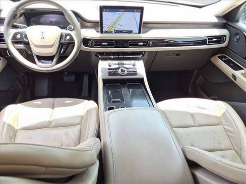 Used 2024 Lincoln Aviator Reserve w/ Equipment Group 201A RWD image 17