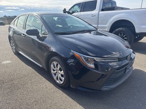 Used 2024 Toyota Corolla LE image 5