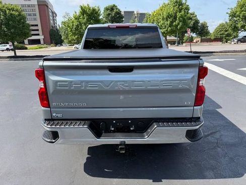 Used 2023 Chevrolet Silverado 1500 LT AWD/4WD image 7