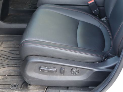 Used 2025 Honda Odyssey Sport-L image 15