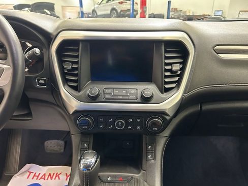 Used 2018 GMC Acadia SLT FWD image 23