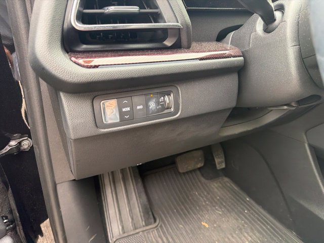Used 2024 Chevrolet Traverse Z71 AWD/4WD image 20