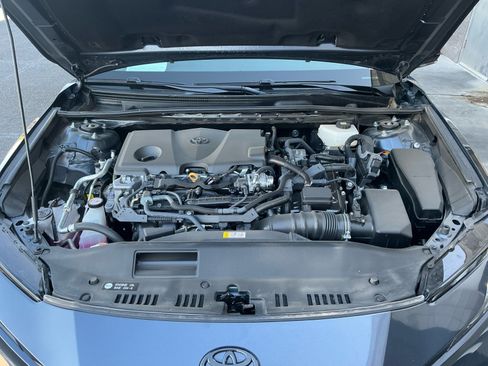 Used 2026 Toyota Camry SE w/ Multimedia Upgrade Package FWD image 21