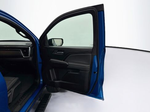 Used 2024 GMC Canyon Elevation w/ Elevation Premium Package RWD image 33