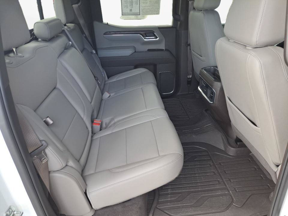 Used 2025 GMC Sierra 1500 SLT w/ SLT Premium Package AWD/4WD image 13