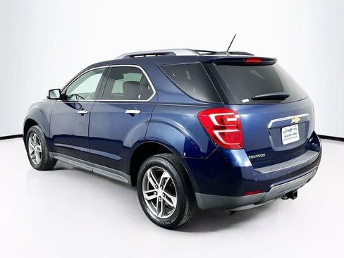 Used 2017 Chevrolet Equinox Premier w/ Enhanced Convenience Package FWD image 4