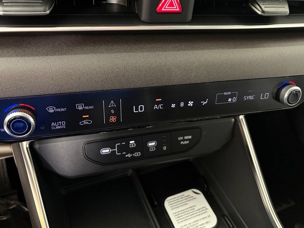 New 2026 Kia Carnival EX FWD image 27