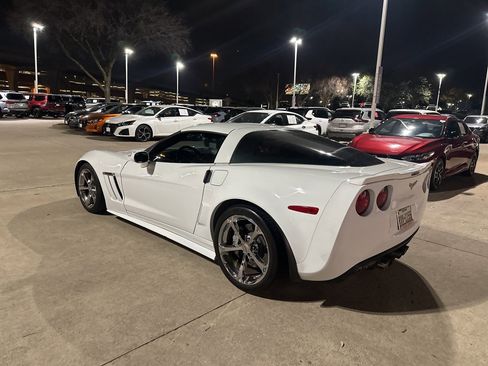 Used 2013 Chevrolet Corvette Grand Sport w/ 3LT Preferred Equipment Group image 3