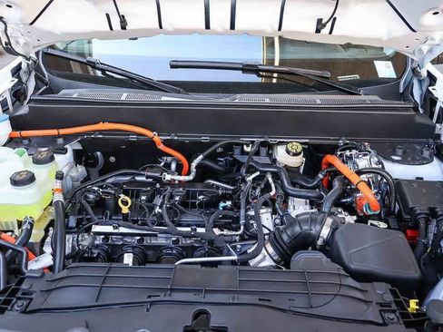 New 2026 Ford Maverick XL FWD image 26