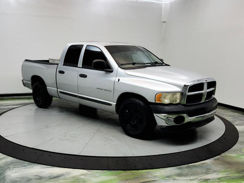 Used 2004 Dodge Ram 1500 Truck ST RWD image 3